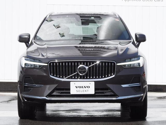 ＸＣ６０ リチャージ　ＰＨＶ　Ｔ６　ＡＷＤ　インスクリプション　Ｇｏｏｇｌｅ　電子制御エアサスペンション　チルトアップ機能付き電動ガラスサンルーフ　パイロットアシスト　アダプティブクルーズコントロール　クロストラフィックアラート（2枚目）