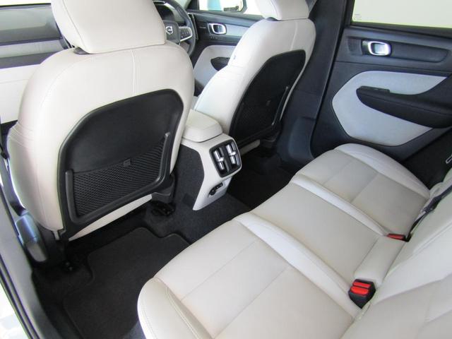 ＸＣ４０ ウルトラ　Ｂ４　ＡＷＤ　弊社試乗車　Ｇｏｏｇｌｅ搭載　前後シートヒーター　全車速追従クルーズコントロール　パイロットアシスト　３６０度ビューモニター（24枚目）