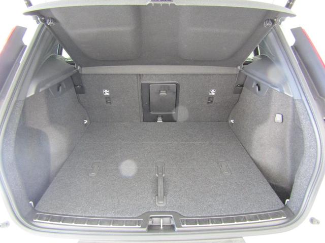 ＸＣ４０ ウルトラ　Ｂ４　ＡＷＤ　弊社試乗車　Ｇｏｏｇｌｅ搭載　前後シートヒーター　全車速追従クルーズコントロール　パイロットアシスト　３６０度ビューモニター（38枚目）