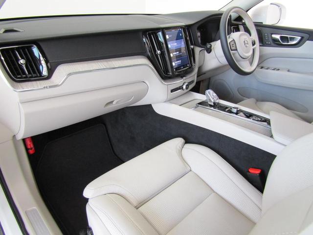 ���ɂ����݌v���ꂽ�V�[�g�́A�^�]�肾���łȂ�����Ȃ̕��ɂ����K�Ȉړ���Ԃ�񋟂��܂��B