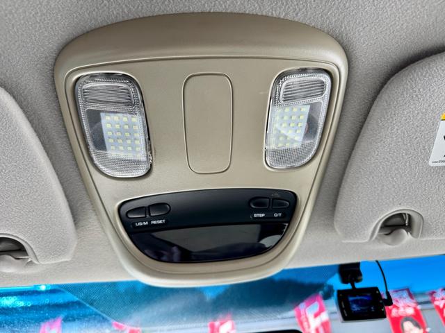 ダッジ・ラム ベースグレード　１５００ＳＬＴ　ベンチシート　デューリーマーカー　ＫＭＣ２０ＡＷ　ＡＴオーバーホール済み　社外ナビ　ＴＶ　バックカメラ　ＥＴＣ　レーダー（28枚目）