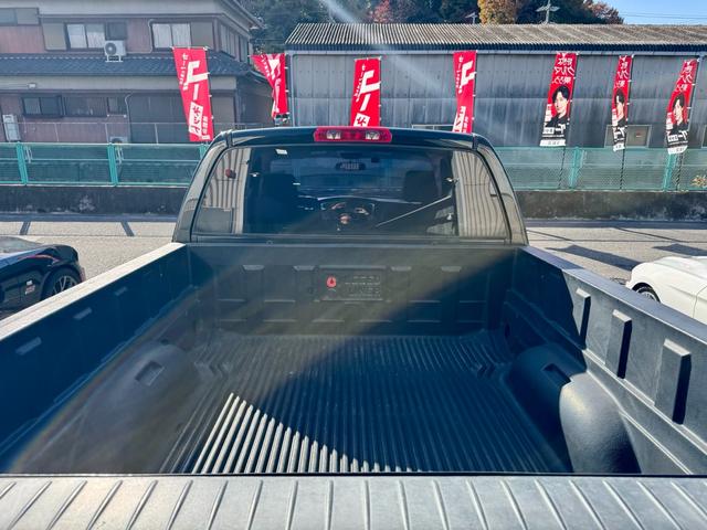 ダッジ・ラム ベースグレード　１５００ＳＬＴ　ベンチシート　デューリーマーカー　ＫＭＣ２０ＡＷ　ＡＴオーバーホール済み　社外ナビ　ＴＶ　バックカメラ　ＥＴＣ　レーダー（35枚目）