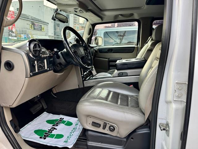 ハマーＨ２ ベースグレード　１ナンバー登録　リフトアップ　カロッツェリアナビ　ＥＴＣ　フルセグＴＶ　　ＸＤホイール＆２０インチＭＴタイヤ　バンパーガード　ＬＥＤウィンカー　ユーザー買取車（16枚目）