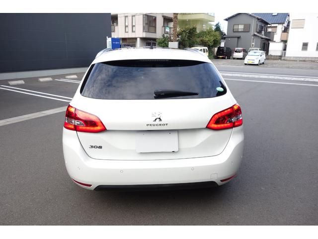 308 SW テックパックエディション ブルーHDi 認定中古車保証1年 ガラスルーフ 純正ナビ 地デジ ドラレコ ETC 自動軽減ブレーキ LEDヘッドライト バックカメラ カープレイ&アンドロイドオート(13枚目)