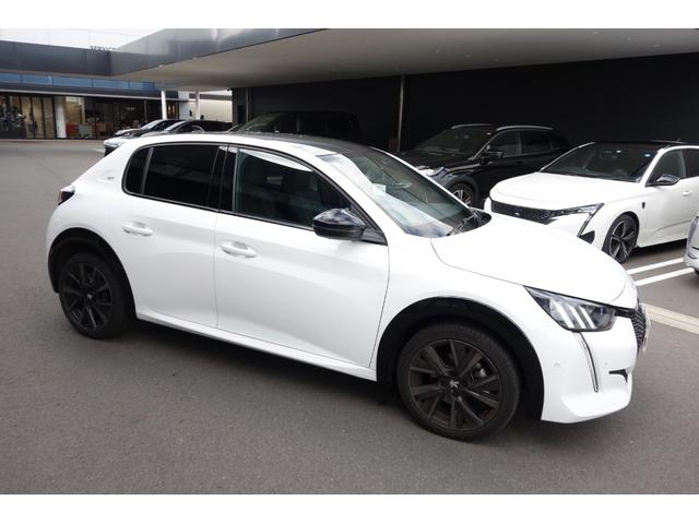 208 GT 認定中古車保証2027年9月 ドラレコ ETC 自動軽減ブレーキ バックカメラ カープレイ&アンドロイドオート ACC 障害物センサー(2枚目)