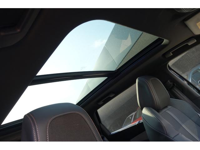 5008 GT ブルーHDi ブラックパック 認定中古車保証2027年3月 サンルーフ 純正ナビ 地デジ ディスプレイミラー ドラレコ前後 ETC 自動軽減ブレー LEDヘッドライト バックカメラ 障害物センサー ACC(6枚目)