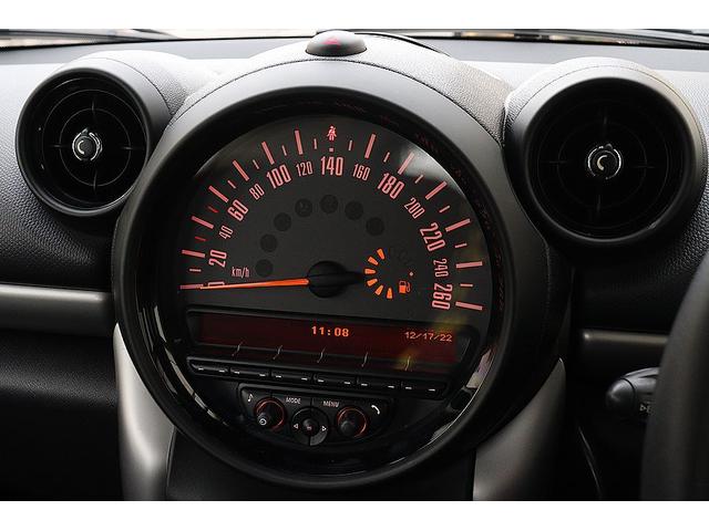 ＭＩＮＩ クーパーＤ　クロスオーバー　ディーゼルターボ　ミントＰＫＧ　ＯＺ１６インチＡＷ　ＰＩＸＹＤＡ　１０インチマルチメディアオーディオ　ＤＶＤ再生　Ｂｌｕｅｔｏｏｔｈ　ＥＴＣ　リアモニターフロントモニター連動　ドライブレコーダー（26枚目）