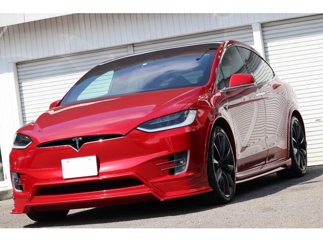 モデルＸ Ｐ１００Ｄ　フルセルフドライビングケイパビリティ　フルエアロ　ファルコンドア　オートドア　ルーディクス＋　６人乗り　セカンドキャプテン　２２インチＡＷ　レッドキャリパー　チャデモアダプター付　スペアキー（25枚目）