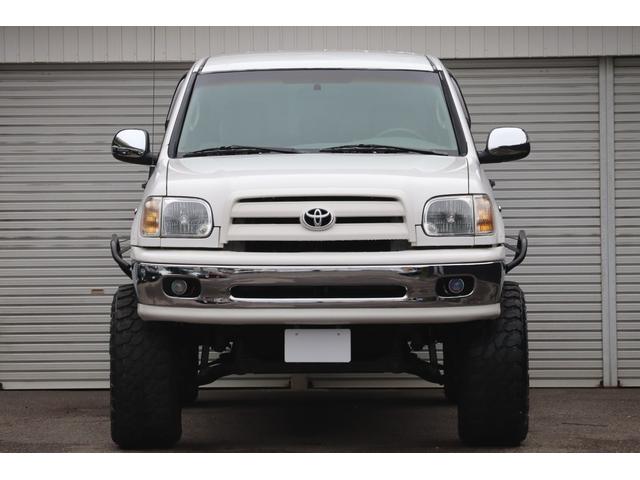 タンドラ ダブルキャブ SR5 新車並行車 リフトアップカスタム 1ナンバー登録 オートチェック確認済み チューブオーバーフェンダー ハードトノカバー 20インチAW オフロードタイヤ キーレス 社外オーディオ(11枚目)