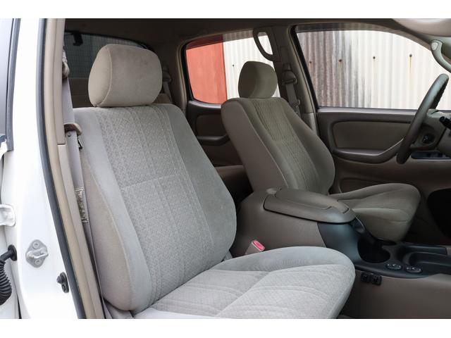 タンドラ ダブルキャブ SR5 新車並行車 リフトアップカスタム 1ナンバー登録 オートチェック確認済み チューブオーバーフェンダー ハードトノカバー 20インチAW オフロードタイヤ キーレス 社外オーディオ(21枚目)