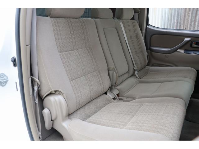 タンドラ ダブルキャブ SR5 新車並行車 リフトアップカスタム 1ナンバー登録 オートチェック確認済み チューブオーバーフェンダー ハードトノカバー 20インチAW オフロードタイヤ キーレス 社外オーディオ(23枚目)