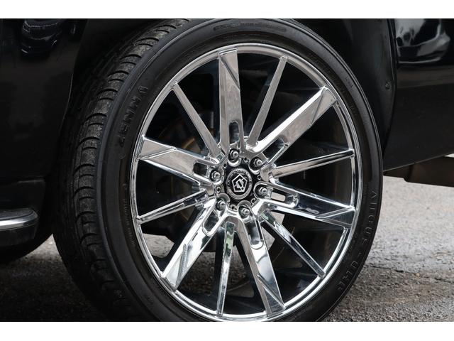 キャデラックエスカレード ESV 1ナンバー ロングボディ 24インチメッキAW セカンドキャプテンシート ブラックレザーインテリア フリップダウンモニター 社外ナビ ヘッドライト国内仕様 サイドステップ キーレス(19枚目)