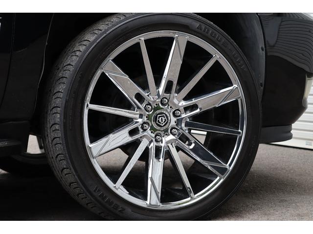 キャデラックエスカレード ESV 1ナンバー ロングボディ 24インチメッキAW セカンドキャプテンシート ブラックレザーインテリア フリップダウンモニター 社外ナビ ヘッドライト国内仕様 サイドステップ キーレス(21枚目)