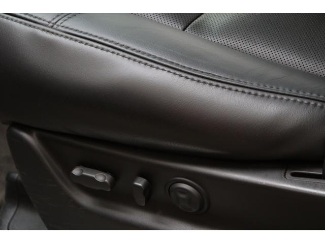 キャデラックエスカレード ESV 1ナンバー ロングボディ 24インチメッキAW セカンドキャプテンシート ブラックレザーインテリア フリップダウンモニター 社外ナビ ヘッドライト国内仕様 サイドステップ キーレス(40枚目)