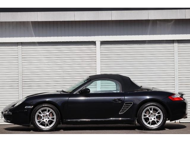 ボクスター ボクスター　電動オープン　ベージュインテリア　黒幌　右ハンドル　ディーラー車　社外ナビ　Ｂｌｕｅｔｏｏｔｈオーディオ　スペアキーレス　シートヒーター（3枚目）