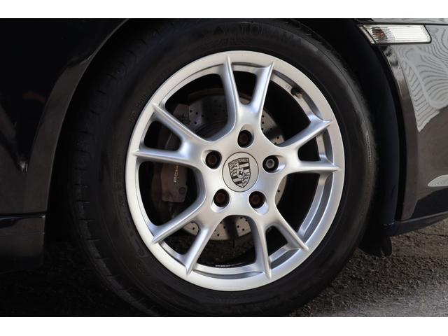 ボクスター ボクスター　電動オープン　ベージュインテリア　黒幌　右ハンドル　ディーラー車　社外ナビ　Ｂｌｕｅｔｏｏｔｈオーディオ　スペアキーレス　シートヒーター（4枚目）