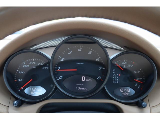 ボクスター ボクスター　電動オープン　ベージュインテリア　黒幌　右ハンドル　ディーラー車　社外ナビ　Ｂｌｕｅｔｏｏｔｈオーディオ　スペアキーレス　シートヒーター（29枚目）