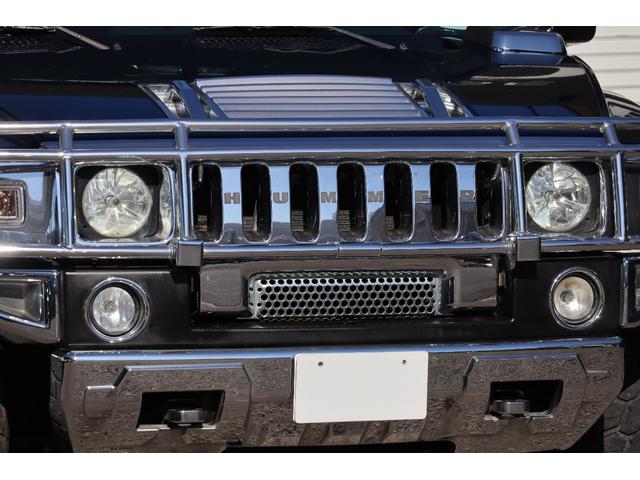 ハマーH2 ラグジュアリーパッケージ 後期モデル バネサス変更済み 3列シート ジオバンナ20AW メッキグリルガード メッキパーツカスタム サイドステップ LEDヘッドライト イルミネーション 黒革シート 社外ナビ(13枚目)