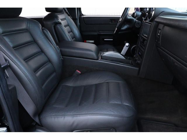 ハマーH2 ラグジュアリーパッケージ 後期モデル バネサス変更済み 3列シート ジオバンナ20AW メッキグリルガード メッキパーツカスタム サイドステップ LEDヘッドライト イルミネーション 黒革シート 社外ナビ(33枚目)