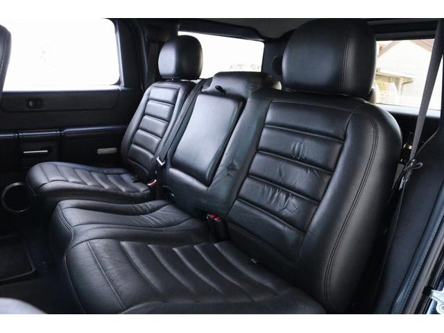 ハマーH2 ラグジュアリーパッケージ 後期モデル バネサス変更済み 3列シート ジオバンナ20AW メッキグリルガード メッキパーツカスタム サイドステップ LEDヘッドライト イルミネーション 黒革シート 社外ナビ(36枚目)