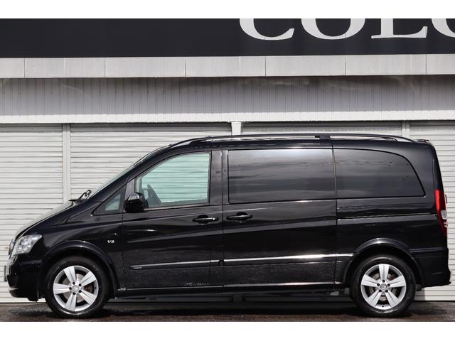 Ｖクラス Ｖ３５０　アンビエンテ　ベージュインテリア　両側パワースライドドア　サンルーフ　フリップダウンモニター　ウッドパネル　格納式テーブル　レザーステアリング　社外ナビ　ＴＶ　バックカメラ　キーレス　パワーシート　シートヒーター（3枚目）