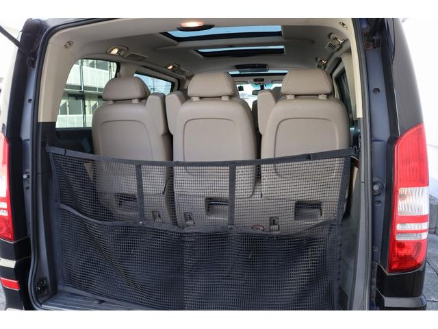 Ｖクラス Ｖ３５０　アンビエンテ　ベージュインテリア　両側パワースライドドア　サンルーフ　フリップダウンモニター　ウッドパネル　格納式テーブル　レザーステアリング　社外ナビ　ＴＶ　バックカメラ　キーレス　パワーシート　シートヒーター（38枚目）