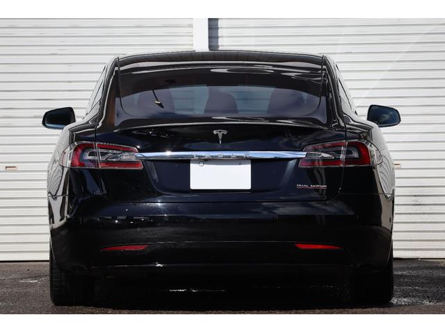 モデルＳ ルーディクラス　パフォーマンス　１オーナー　後期　Ｒａｖｅｎモデル　ＡＷＤ　フルセルフドライビングケイパビリティ　ＡＰ３　ＭＣＵ２　プレミアムコネクティビティー　ルーディクラス＋　パノラマルーフ　レッドキャリパー　ブラックレザー（12枚目）