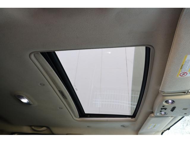 ハマーＨ２ アドベンチャーパッケージ　ラグジュアリーパッケージ　１ナンバー登録　セカンドキャプテンシート　社外エアロ　メッキパーツ　サイドステップ　２４インチＡＷ　社外ナビ　同色パーツカスタム　サンルーフ（36枚目）