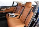 ７４０Ｌｉ　プラスパッケージ　リアエンターテイメント　スカイラウンジパノラマルーフ　コニャックエクスクルーシブナッパレザー　オプション２０インチＡＷ　リアコンフォートパッケージプラス　電動ガラスサンルーフ（31枚目）