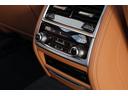 ７４０Ｌｉ　プラスパッケージ　リアエンターテイメント　スカイラウンジパノラマルーフ　コニャックエクスクルーシブナッパレザー　オプション２０インチＡＷ　リアコンフォートパッケージプラス　電動ガラスサンルーフ（46枚目）