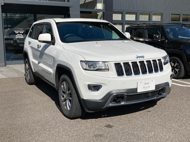 リミテッド 認定中古車保証付 整備有 4WD 純正ナビゲーション レザーシート ETC バックカメラ シートヒーター ルーフレール パワーシート 電動リフトゲート 前面衝突軽減ブレーキ エアサスペンション(4枚目)