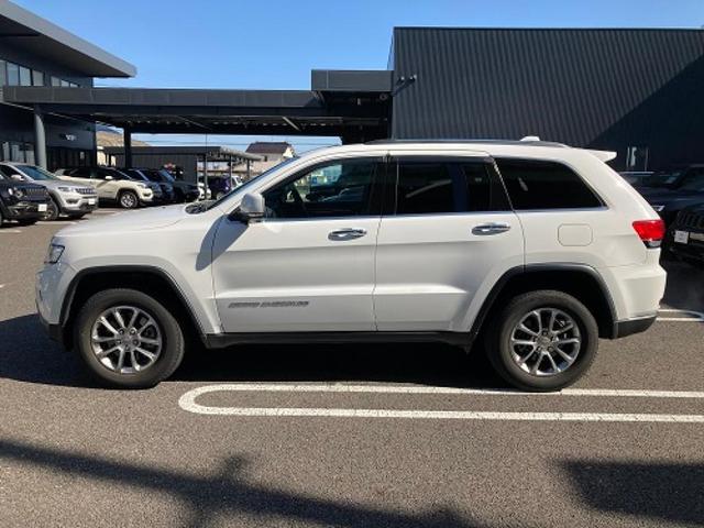 リミテッド 認定中古車保証付 整備有 4WD 純正ナビゲーション レザーシート ETC バックカメラ シートヒーター ルーフレール パワーシート 電動リフトゲート 前面衝突軽減ブレーキ エアサスペンション(18枚目)