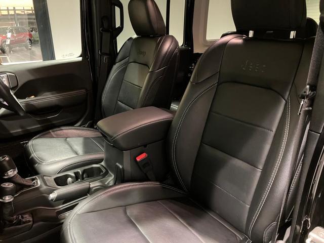 ジープ・ラングラーアンリミテッド サハラ 認定中古車保証 リフトアップパッケージ 左右4本出しマフラー シートヒーター ETC2.0 LEDライト テレビ(フルセグ) バックモニター(22枚目)