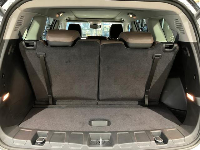 ジープ・コマンダー リミテッド　サンルーフ付き　ディーゼルエンジン　レザーシート　シートヒーター　サラウンドビューモニター　バックカメラ　ＥＴＣ２．０　ハンドルヒーター　７人乗り　３列シート　ルーフレール（27枚目）