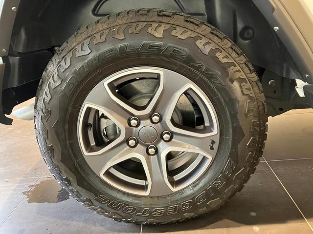 ジープ・ラングラー スポーツ ◇純正ホイール◇LEDヘッドライト◇バックカメラ ◇認定中古車◇整備付き◇アダプティブクルーズコントロール(10枚目)