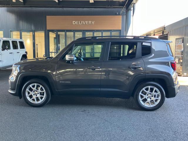 ジープ・レネゲード リミテッド 認定中古車保証 レネゲード ガソリン LEDヘッドライト・フォグランプ レザーシート Bluetooth Apple CarPlay/Android Auto フロントパワーシート・シートヒーター(9枚目)