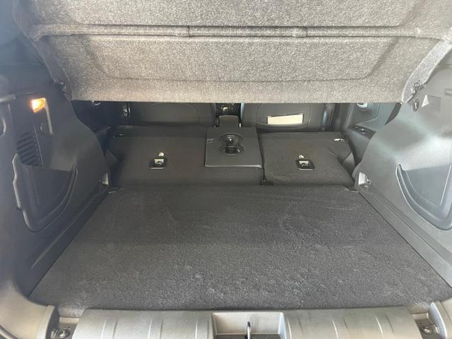 ジープ・レネゲード アルティテュード　ｅ－ハイブリッド　Ｊｅｅｐレネゲード　マイルドハイブリット　試乗車　グレー系　ＡＣＣ　ＥＴＣ２．０　バックモニター　認定中古車　フロントシートヒーター　ステアリングヒーター　運転席パワーシート（28枚目）