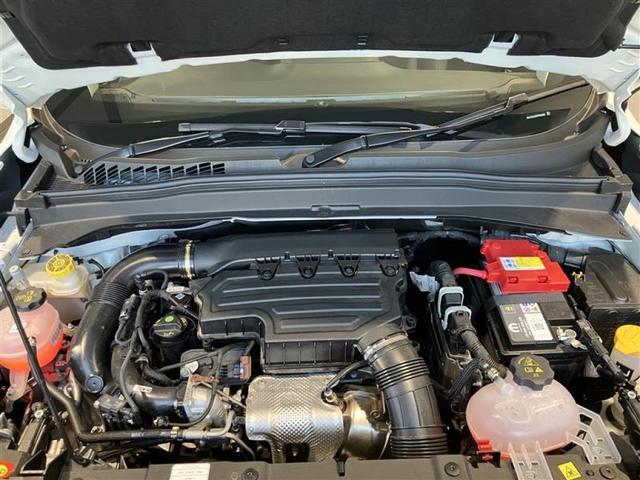 ジープ・レネゲード アルティテュード　ｅ－ハイブリッド　Ｊｅｅｐレネゲード　マイルドハイブリット　試乗車　グレー系　ＡＣＣ　ＥＴＣ２．０　バックモニター　認定中古車　フロントシートヒーター　ステアリングヒーター　運転席パワーシート（33枚目）