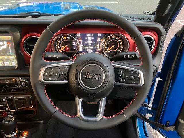 ジープ・グラディエーター ルビコン　グラディエーター　ハイドロブルー　ルビコン　試乗車　　レザーシート　前面衝突警報　バックモニター　Ｖ型６気筒　ＬＥＤライト　サブウーハー付アルパイン製プレミアムスピーカー（29枚目）