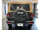 ジープ・ラングラーアンリミテッド ブラック&タン 限定車 認定中古車保証付き AppleCarPlay/AndroidAuto ソフトトップ グロスブラックインストルメントパネル 布製バケットシート バックモニター フロント・リアフォグランプ(8枚目)