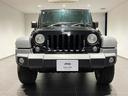 ジープ・ラングラーアンリミテッド スポーツ 認定中古車 認定中古車保証 サイドステップ 純正ホイール バックモニター フロントフォグランプ V型6気筒エンジン ETC 夏タイヤ プライバシーガラス(6枚目)