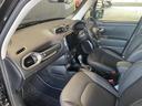 アルティテュード　ｅ－ハイブリッド　Ｊｅｅｐレネゲード　マイルドハイブリット　試乗車　グレー系　ＡＣＣ　ＥＴＣ２．０　バックモニター　認定中古車　フロントシートヒーター　ステアリングヒーター　運転席パワーシート（21枚目）