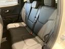 アルティテュード　ｅ－ハイブリッド　Ｊｅｅｐレネゲード　マイルドハイブリット　試乗車　グレー系　ＡＣＣ　ＥＴＣ２．０　バックモニター　認定中古車　フロントシートヒーター　ステアリングヒーター　運転席パワーシート（25枚目）
