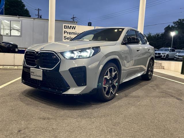 �ؔ��ȑ�����p���A�^�]�̂��₷����ǋ������_�b�V���{�[�h�A�C���p�l�̑���B�X�g�C�b�N�Ȃ܂ł̋@�\���ɑ����̓p�l���ł̃����|�C���g�B�^�̍����������邩��@���ɕ�����Ă��܂��B