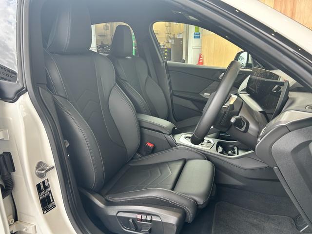 ＢＭＷ正規ディーラー唯一の全国展開型ディーラーです。東京・名古屋・三重・福岡、全社合わせて２００台以上の豊富な品揃え！　お客様のご要望にお応えいたします。　ご連絡を心よりお待ちしております。