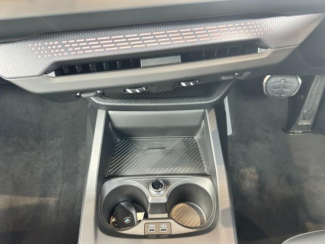 車の詳細は、無料電話００６６−９７０７−６７２３０６までお気軽にお問い合わせください♪