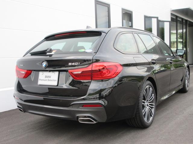 540i xDriveツーリング MスポーツSR黒革BPS(2枚目)