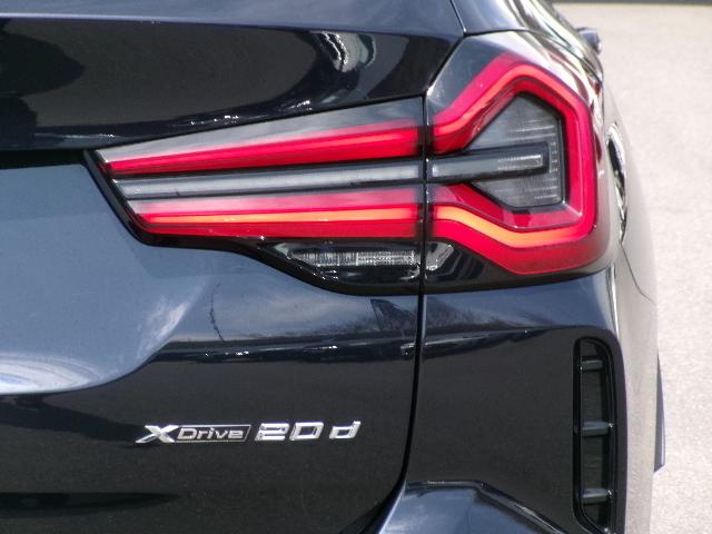 Ｘ３ ｘＤｒｉｖｅ　２０ｄ　Ｍスポーツ　ハンドルヒーター　リアシートヒーター　全周囲カメラ　地デジ　アクティブクルーズコントロール　オートマチックテールゲート　２０ＡＷ　禁煙　デモカー（15枚目）