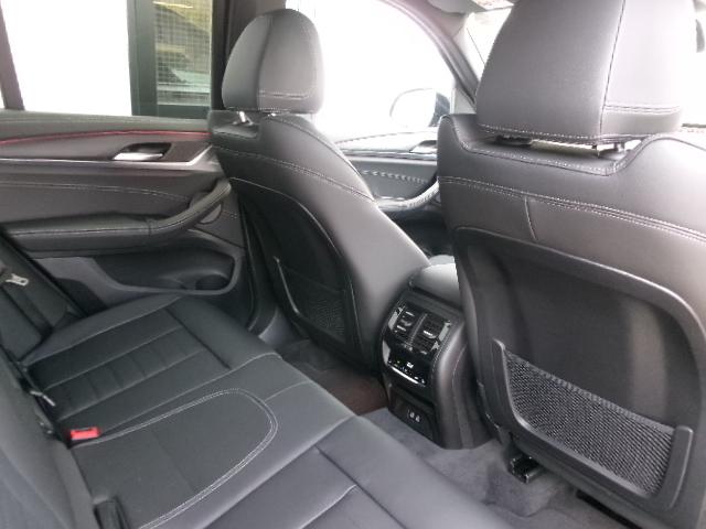 Ｘ３ ｘＤｒｉｖｅ　２０ｄ　Ｍスポーツ　ハンドルヒーター　リアシートヒーター　全周囲カメラ　地デジ　アクティブクルーズコントロール　オートマチックテールゲート　２０ＡＷ　禁煙　デモカー（39枚目）