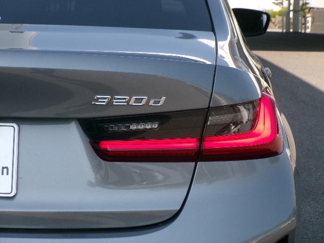 ３シリーズ ３２０ｄ　ｘＤｒｉｖｅ　Ｍスポーツ　サウンドパッケージ／コンフォートパッケージ／純正地デジ／純正ドラレコＡＣＥ３．０ＰＲＯ／ハーマンカードンスピーカー／全周囲カメラ／プライバシーガラス／１オ－ナ－下取車（15枚目）
